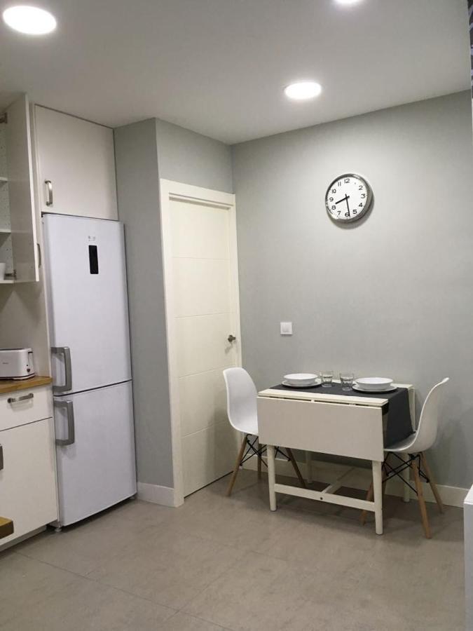 Centrico Apartament Al Lado De La Estacion D Tren Vivienda De Uso Turistico Logrono Luaran gambar