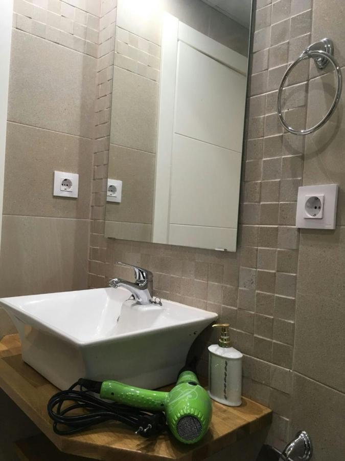 Centrico Apartament Al Lado De La Estacion D Tren Vivienda De Uso Turistico Logrono Luaran gambar